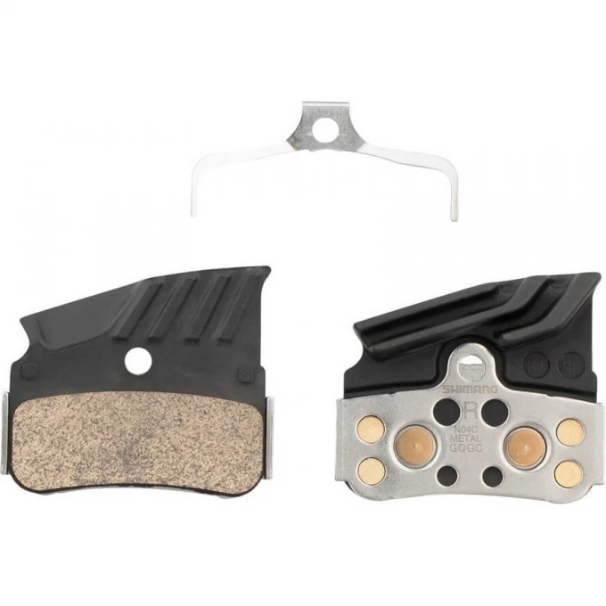 Тормозные колодки, для дисковых тормозов SHIMANO N04C, металл с кулером, пара, с пружин Y1XD98020 Тормозные колодки, для дисковых тормозов SHIMANO N04C, металл с кулером, пара, с пружин Y1XD98020